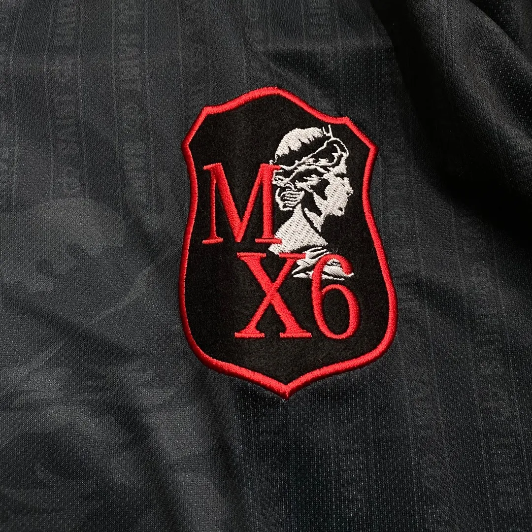 SAINT M×××××× SOCCER SHIRT 'FAITH'/BLK FAITH Football Long Sleeve Black S-XL This design has a lot of craftsmanship Digital fabric printing/front positioning printing laser cutting Offset printing + flocking printing + embossing Imported Behringer machine embroidery Flat machine collar + cuffs Genuine consistent main mark/wash mark/cherub mark